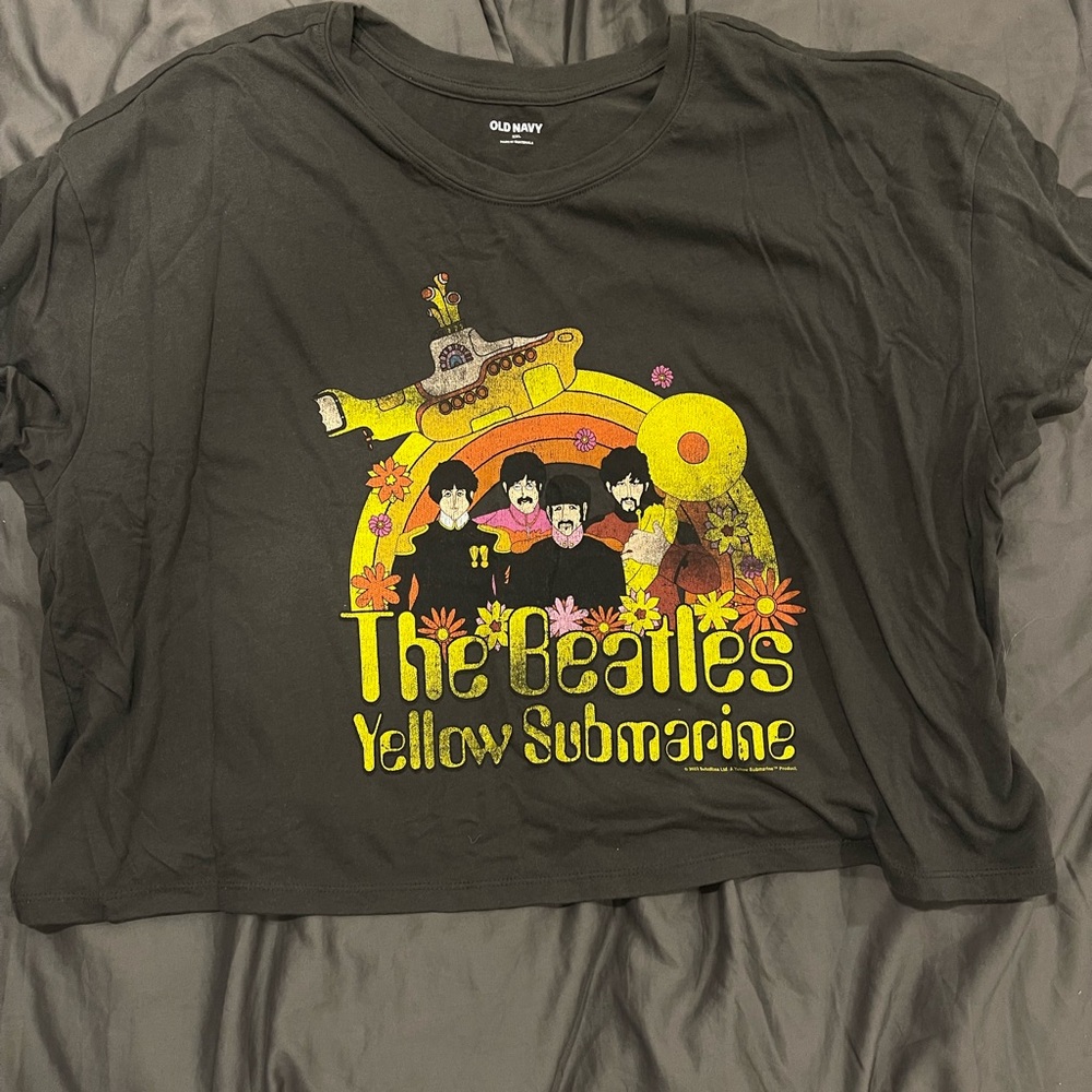 Old Navy Women’s Cropped Yellow Submarine T-Shirt